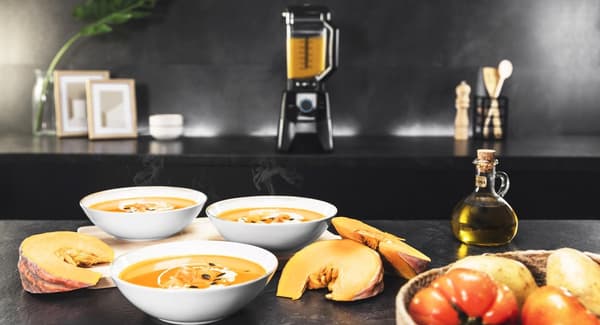 Cecotec Power Titanium 2600MAX Pro Sort blender