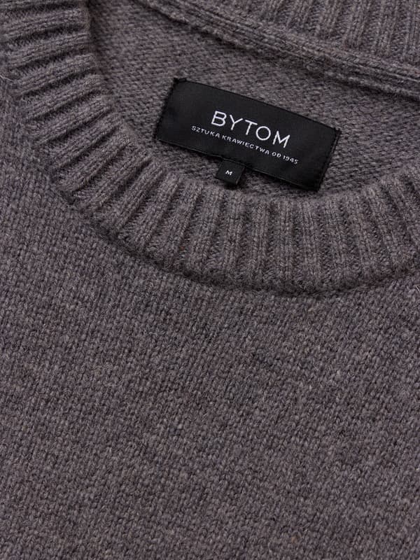 GRÅ RUCKER SWEATER XL