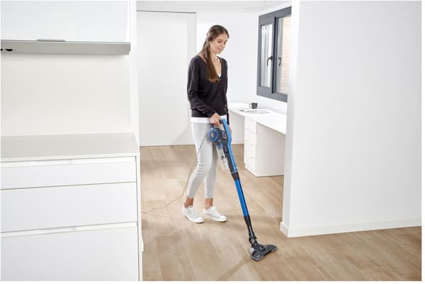 Black&Decker BXVMS600E johdollinen pystyimuri (ES9480030B)