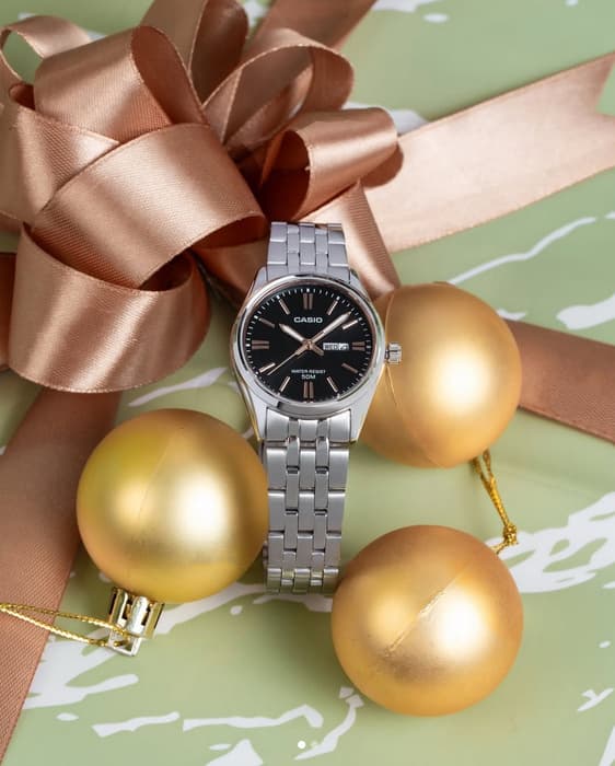 Damklocka Casio LTP-1335D-1A2 + Låda