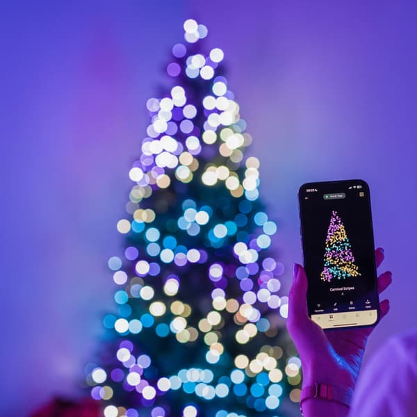 Twinkly Strings 600 LED RGB svart kabel EU-kontakt