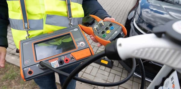 SONEL MPI-536 Elektrisk parametermätare med tillbehör