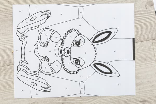 Målarbild med siffror och kritor