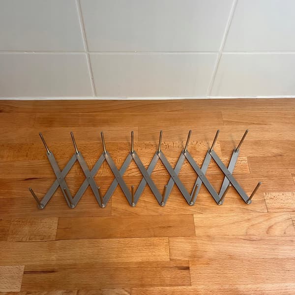 Stativ til låg, tallerkener, brætter, organizer med rum, rustfrit stål