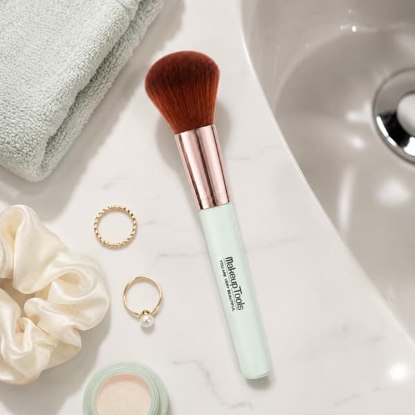 Makeupbørste til blush, bronzer, løs pudder og mineralfoundation