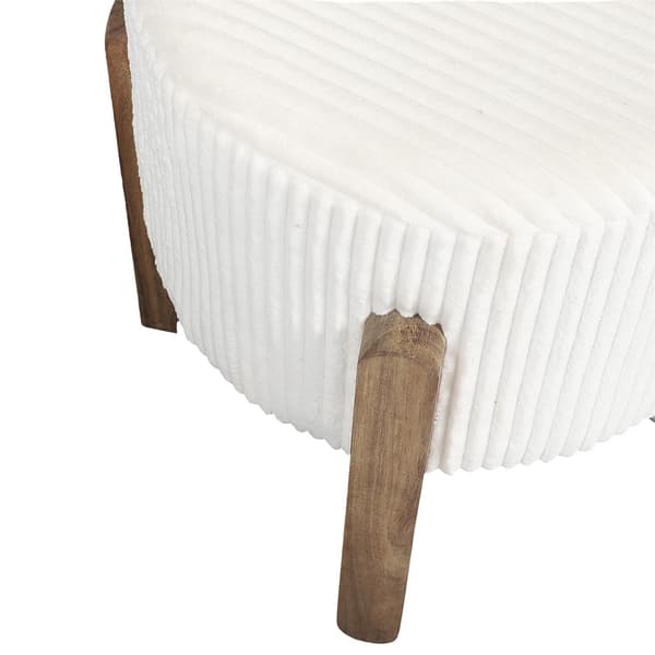 Moderne cremefarvet polstret puf