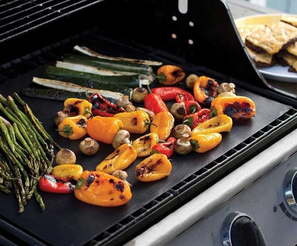 BBQ-grillimatto 40x33cm 5 kpl