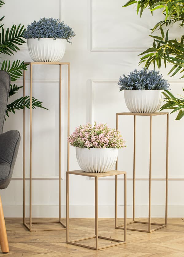 Beige seisova kukkateline 100 cm