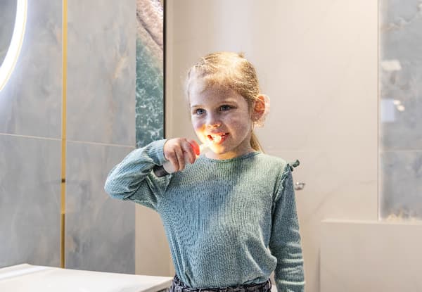 INNOGIO GIO-451BLACK Sonisk tandbørste til børn GIOpanda sort