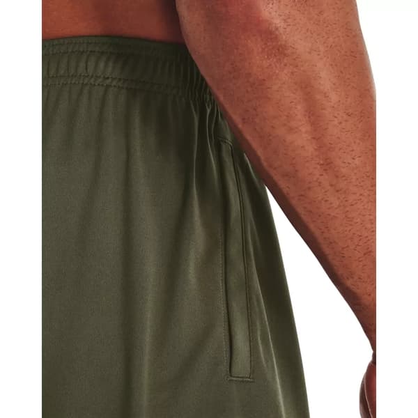 Miesten Under Armour Tech Graphic -shortsit XL