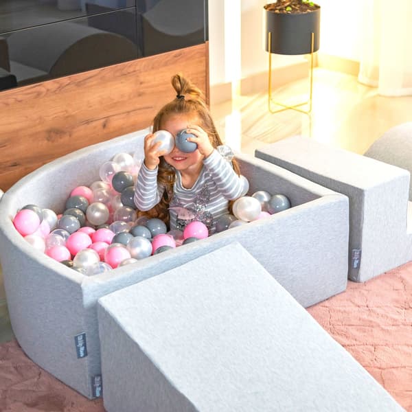 KiddyMoon plastbollar 7 cm lax 700 leksaksbollar set