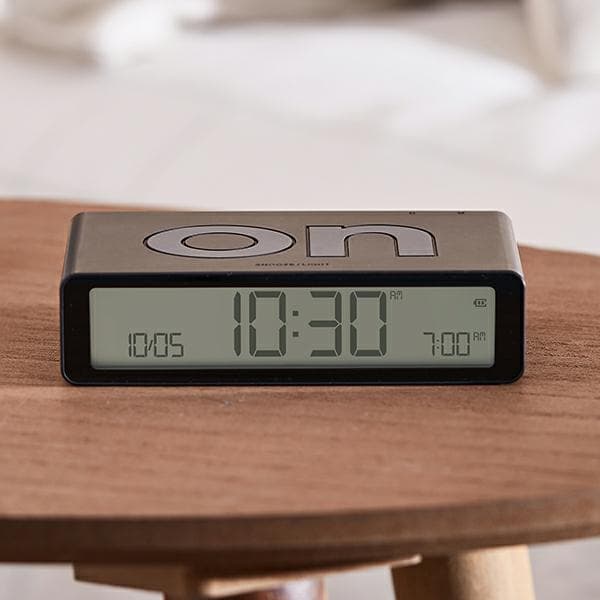 Lexon Flip Classic dobbeltsidet vækkeur, sort