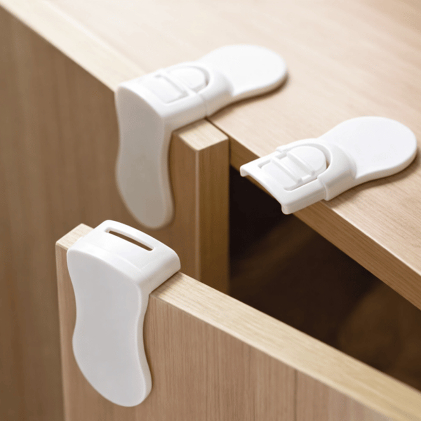 Hörnskydd för barnmöbler - vita | 4 stycken