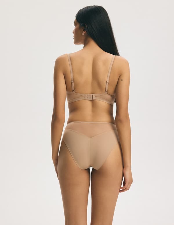 BASIC Esotiq kaaritueton push-up-rintaliivi | beige 70C