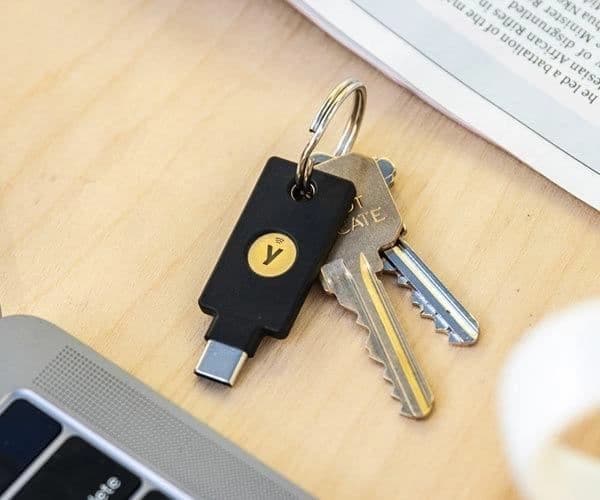 Yubico YubiKey 5C NFC USB-C sikkerhedsnøgle