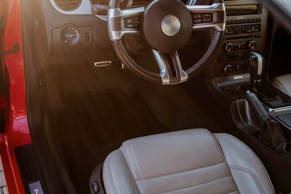Sorte velourmåtter til: Volkswagen Up! hatchback (2011-)