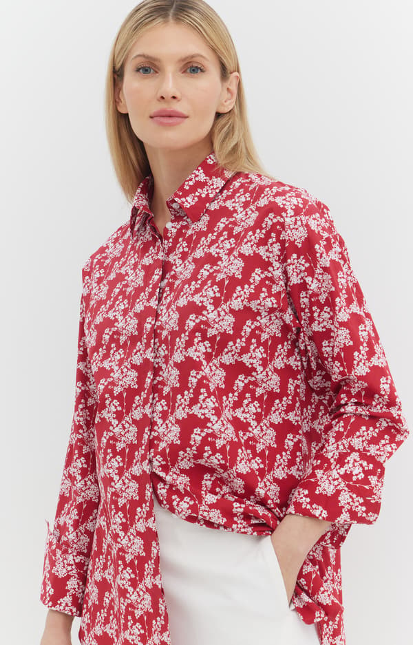 Oversized blomstret skjorte XS