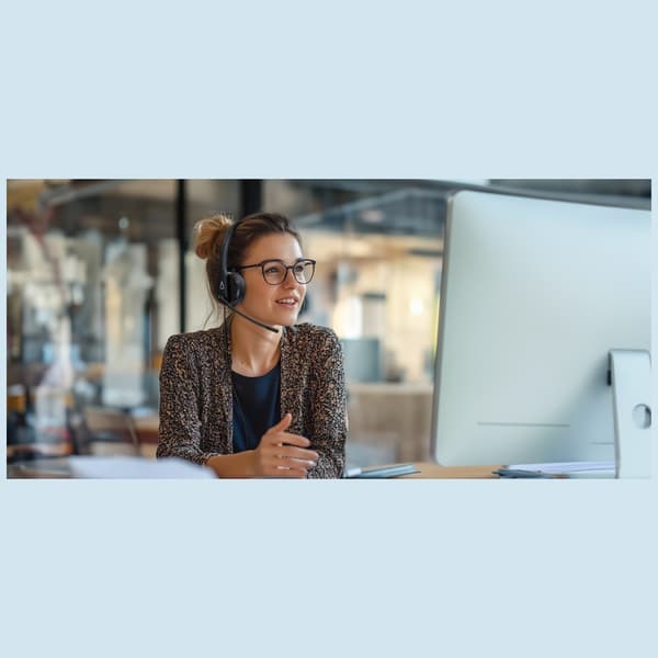 Creative HS-230 Kablede Hovedtelefoner med USB Mikrofon, Sort