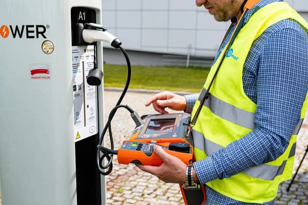 SONEL MPI-540 sähköasennusparametrimittari C3