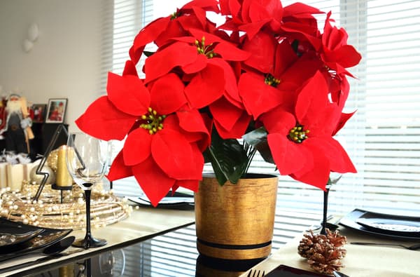 ANTIK GULD BLOMKRUKA 18 CM DIAMETER ANTIK GULD