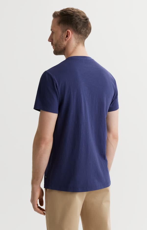 Ensfarvet T-shirt L