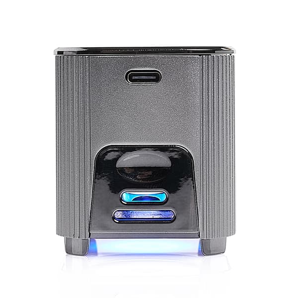 UV-LED-kovetuslamppu akulla