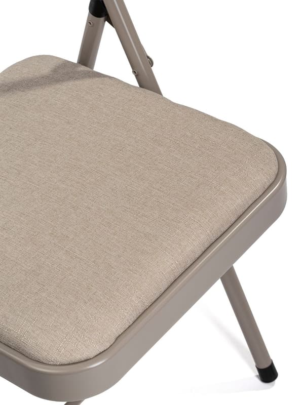 Hopfällbar metallstol med beige klädsel