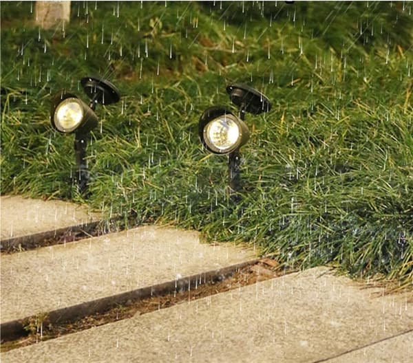 SOL0663 SOLSERVICED TRÄDGÅRDSLAMPA LED-RIKTAD SPOTLJUS MED SENSOR