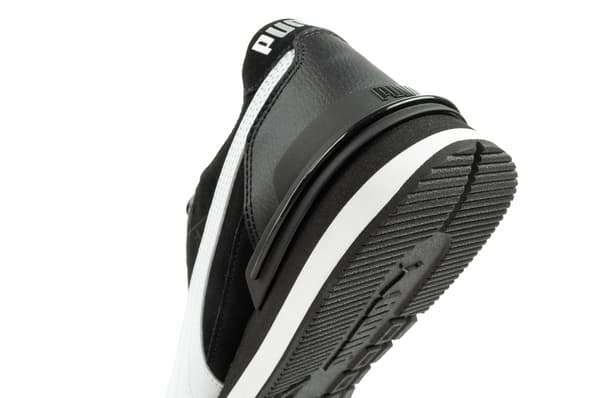 Puma ST Runner v4 SD Sort/Hvid [399665 01] størrelse 44.5