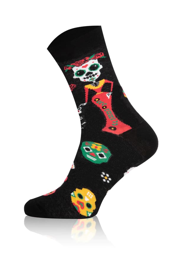 Pitkät sukat S134D MUERTO 41-43