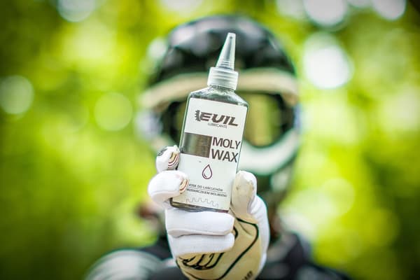 MOLY WAX EVIL SMØREMIDDEL 100 ml KEDDELVASK MED MOLYBDENDISULFID MoS2