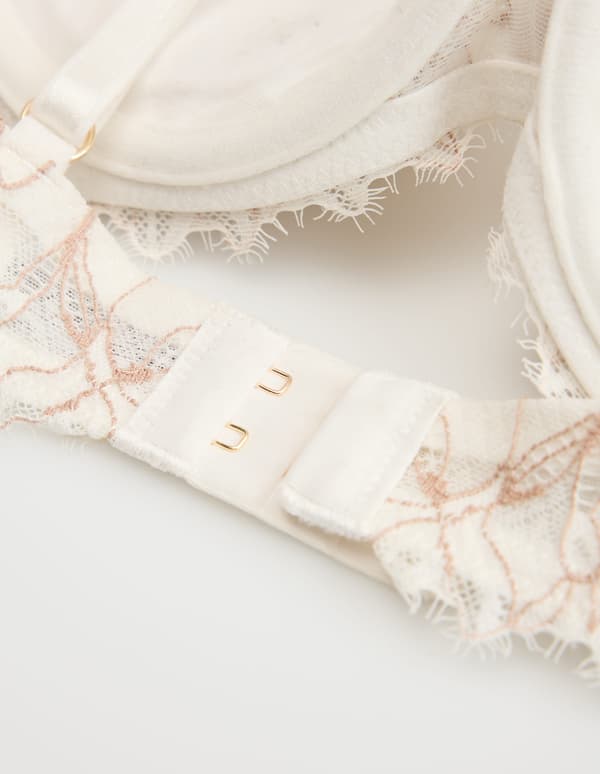 CMON Esotiq Push-Up-BH | Kräm 75F