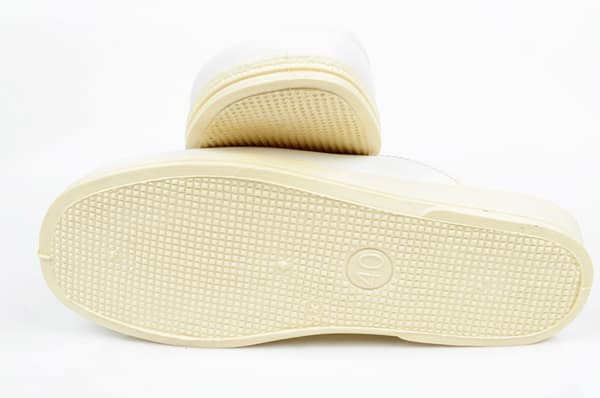 Inform Clog weiss [110510] r.44