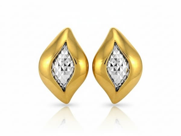 Guldringe 333 mandel med hvidguld 2,05g moderne design til hende