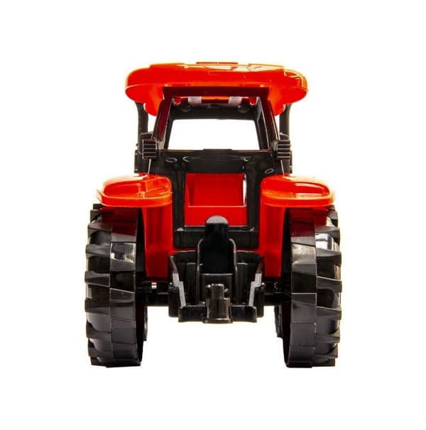 Traktor med släpvagn