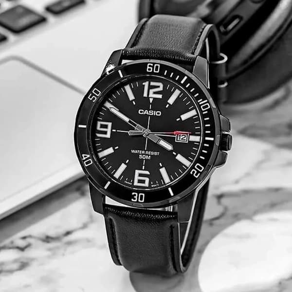 Herrklocka CASIO MTP-VD01BL-1B (zd169d) + Låda