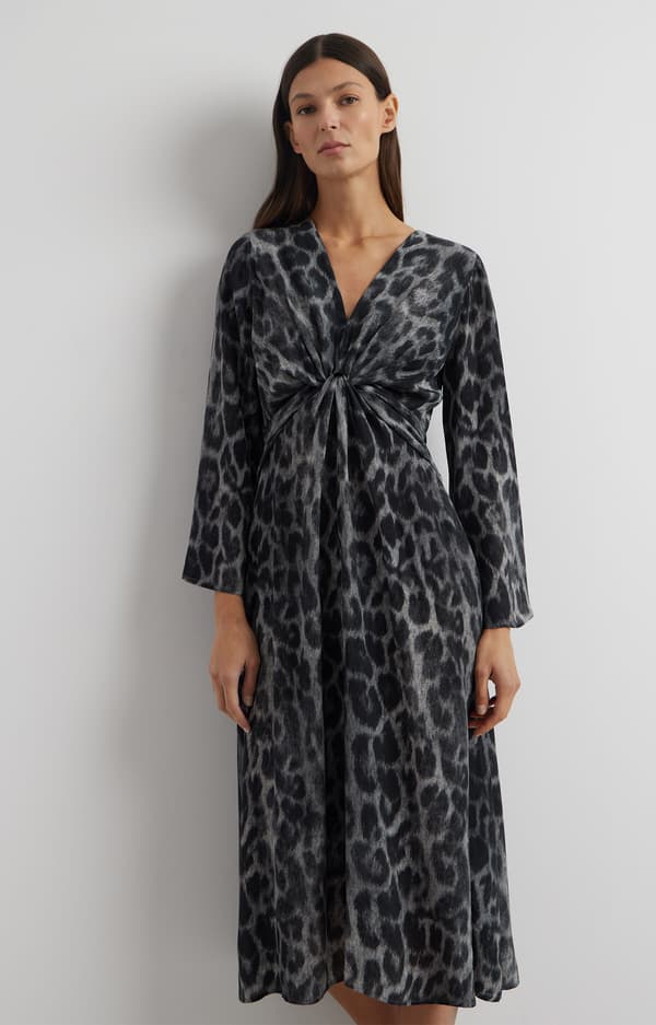 Leopardmönstrad klänning 38