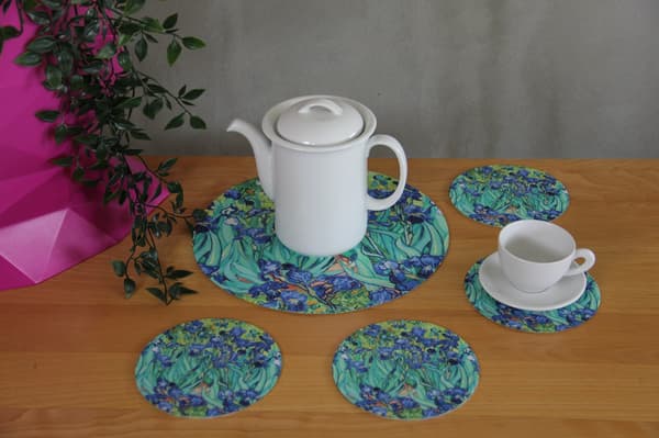 Pyöreän pöytäliinan setti 1+4 - IRISES