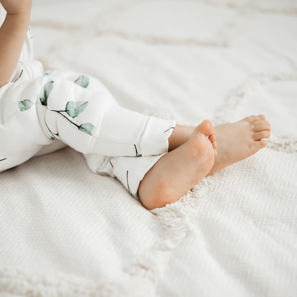 Sovepose med ben M (3-5 år) Eukalyptus