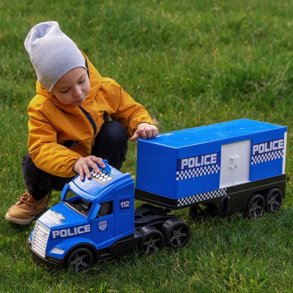 Taikatrukki Toimintapoliisi 36201