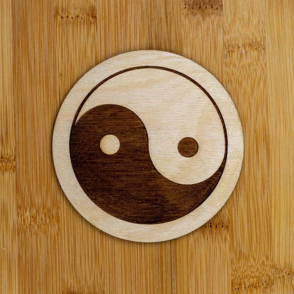 Yin Yang kopunderlag 10x10cm træ