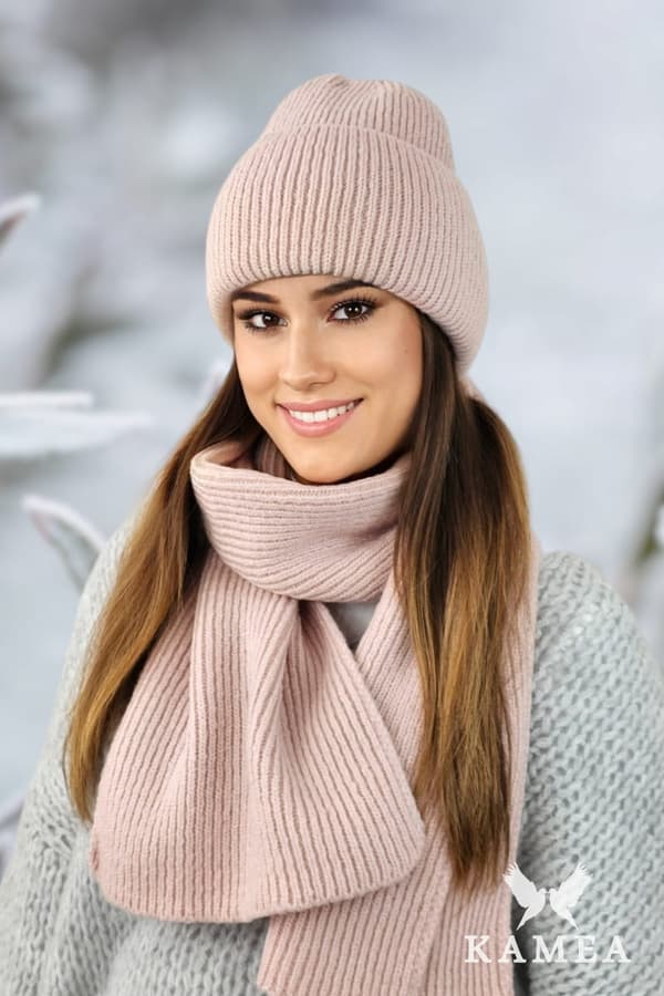 ALMA-set: mössa med randig halsduk, rosa
