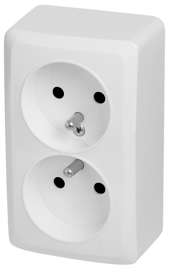 Sockel 2x2P+Z n/t IP20, vit berg