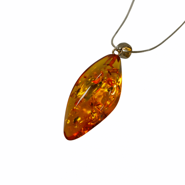 Cognac rav vedhæng - Baltic Amber Smykker