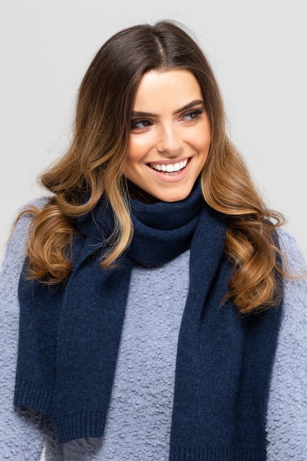SCARF*02 dam vinter marinblå färg