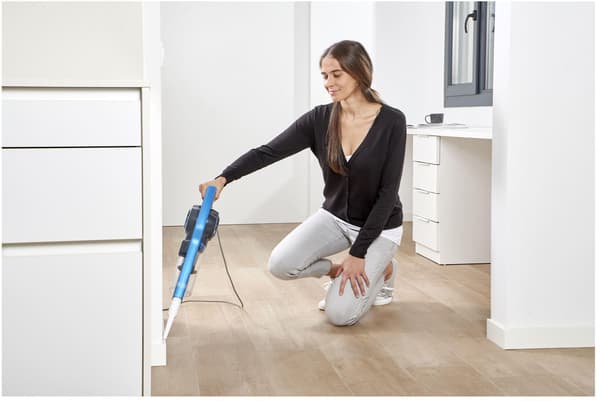 Black&Decker BXVMS600E johdollinen pystyimuri (ES9480030B)