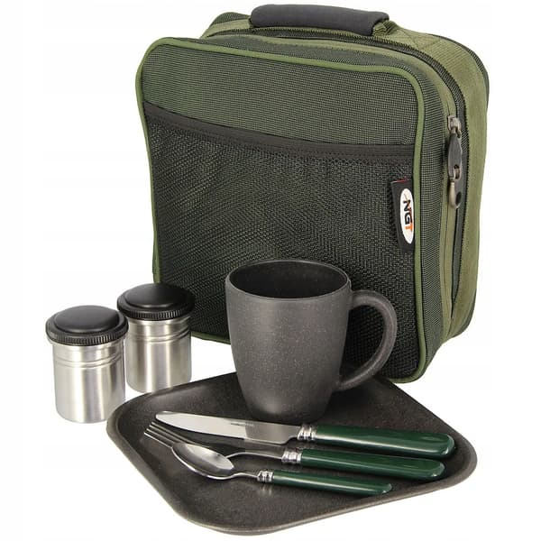 Bestickset, tallrik, kopp i lock NGT 222