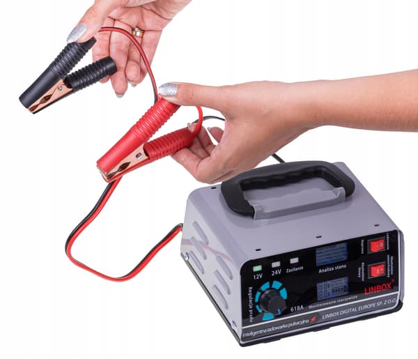 Bilbatterioplader 24V 12V 30A