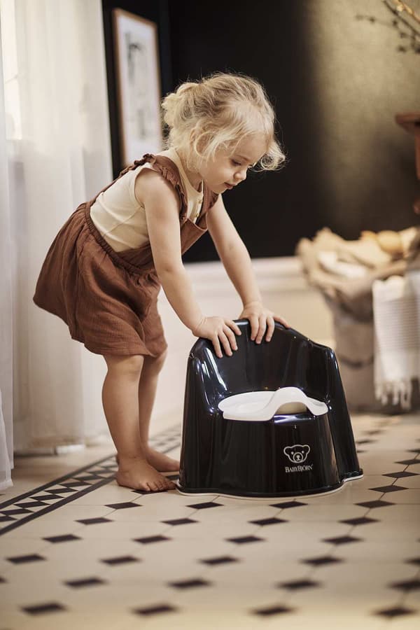 BABYBJÖRN - pottsits - svart