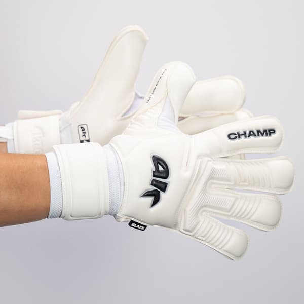 Champ sort VII RF2G junior | 4keepers Champ sort VII RF2G junior 7 målmandshandsker